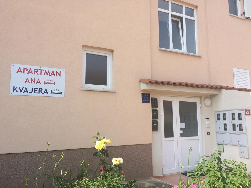 Kvajera Apartment Poreč Exteriör bild